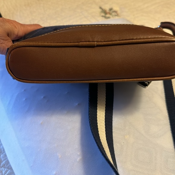 Champs, Cross Body Bag, Navy with Brown leather trim.  EUC only used 1 x. - Picture 6 of 6
